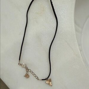 Elegant Black and Gold Necklace